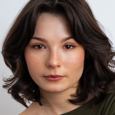 Headshot of Ellie Schwartz