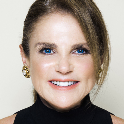 Headshot of Tovah Feldshuh